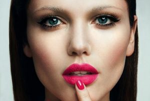 Tips aplikasi lipstick matte